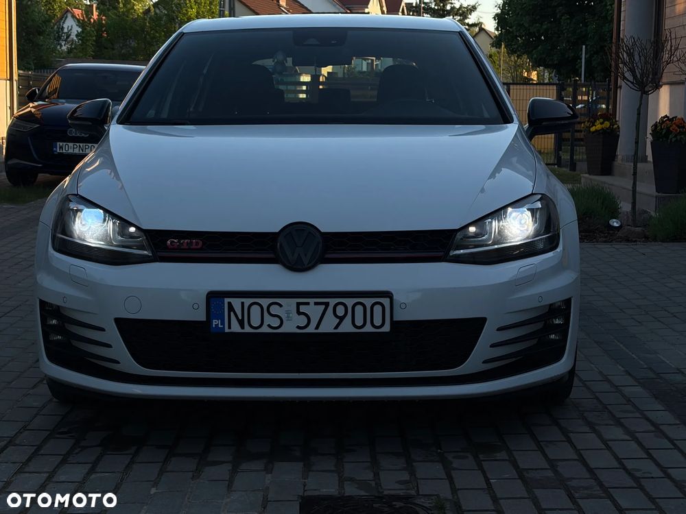 Volkswagen Golf 2.0 TDI BMT GTD DSG - 4