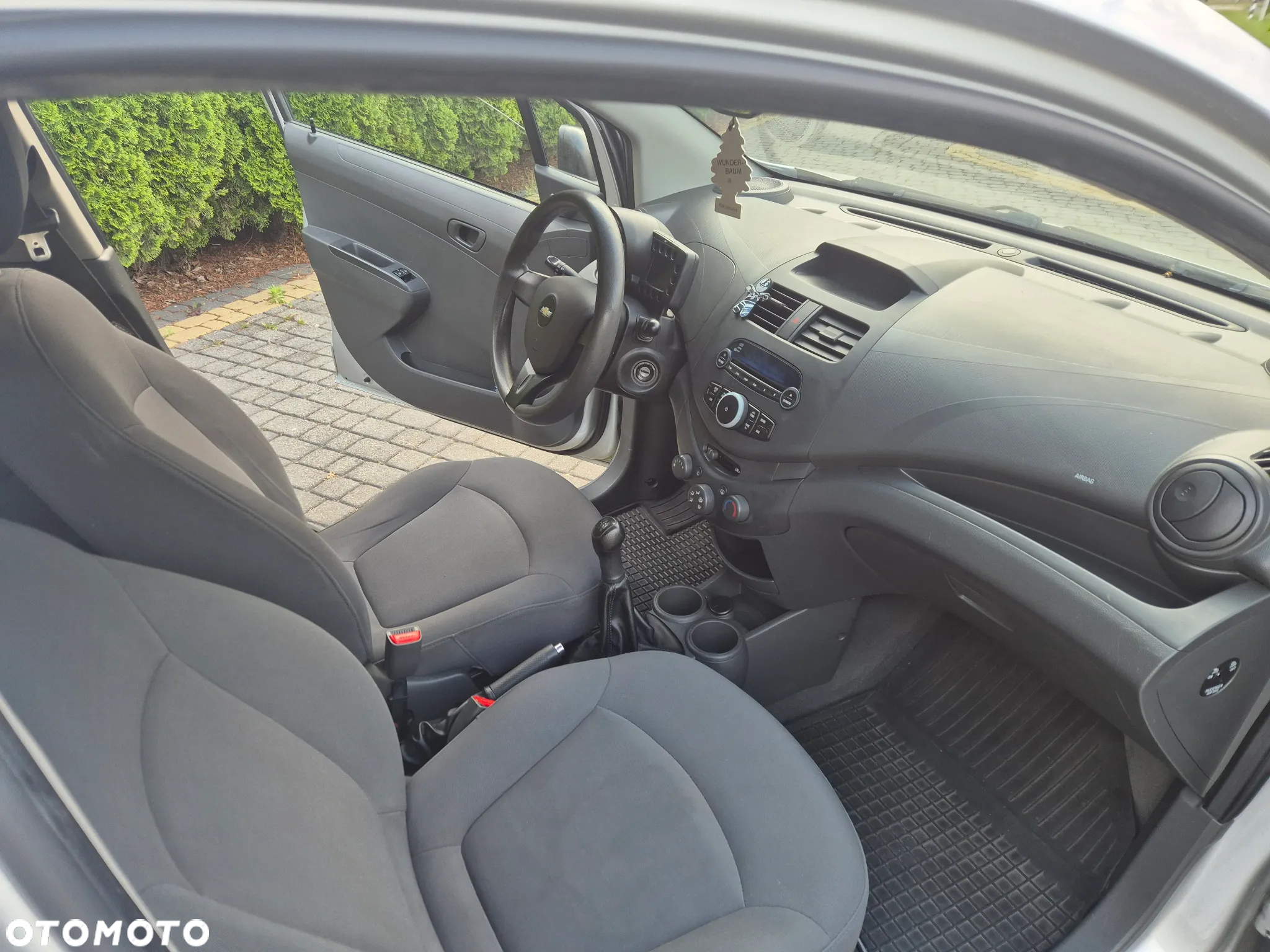 Chevrolet Spark 1.0 Base - 11