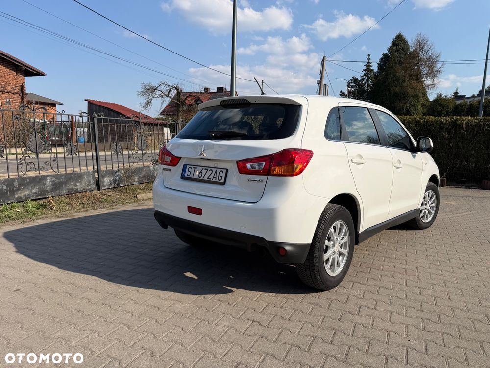Mitsubishi ASX - 9