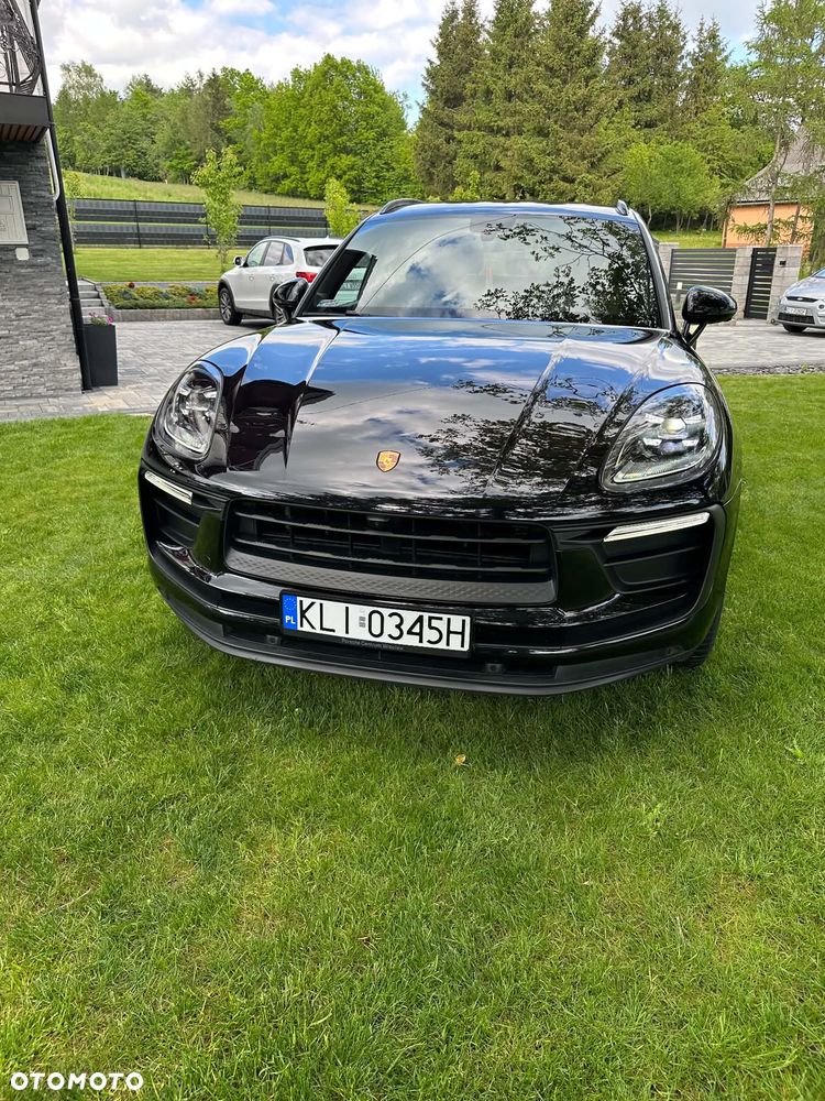 Porsche Macan Standard - 2