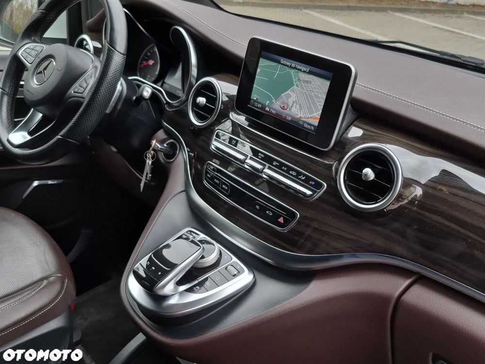 Mercedes-Benz Klasa V 250 d 4-Matic Avantgarde 7G-Tronic (ekstra d³) - 22