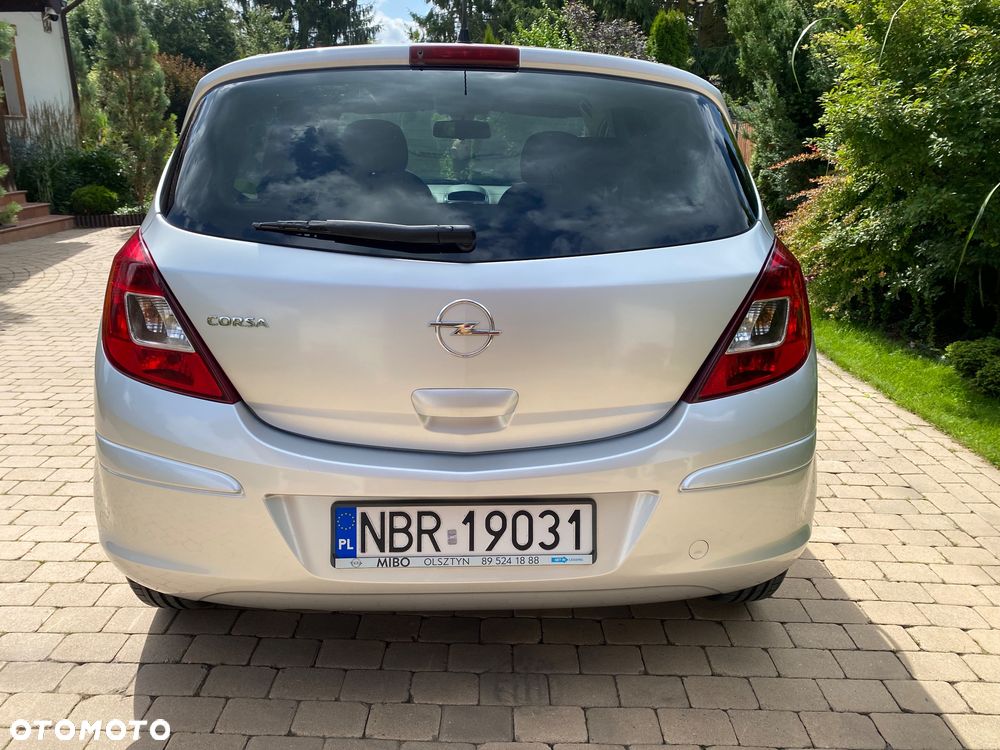 Opel Corsa - 2