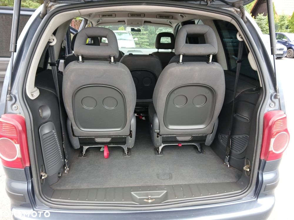 Volkswagen Sharan 1.9 TDI Comfortline - 13