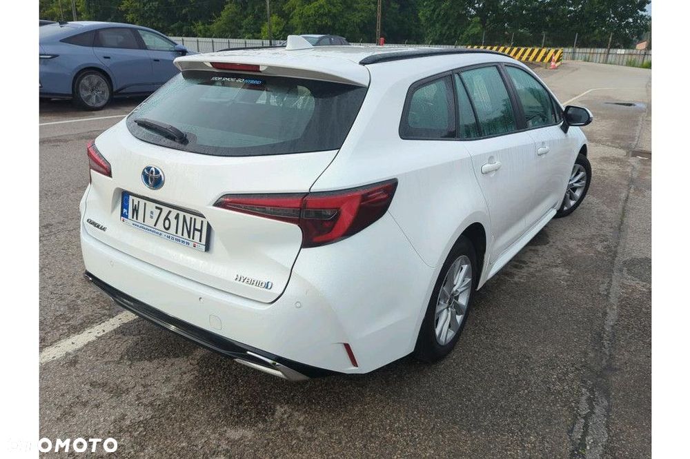 Toyota Corolla 1.8 Hybrid Comfort - 3