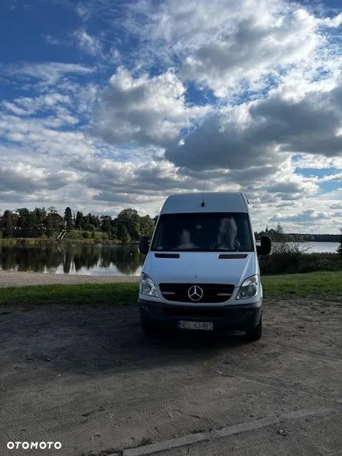 Mercedes-Benz Sprinter - 4