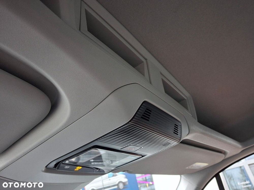 Volkswagen Crafter - 21