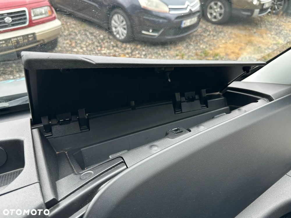 Iveco Daily 35S18 - 24