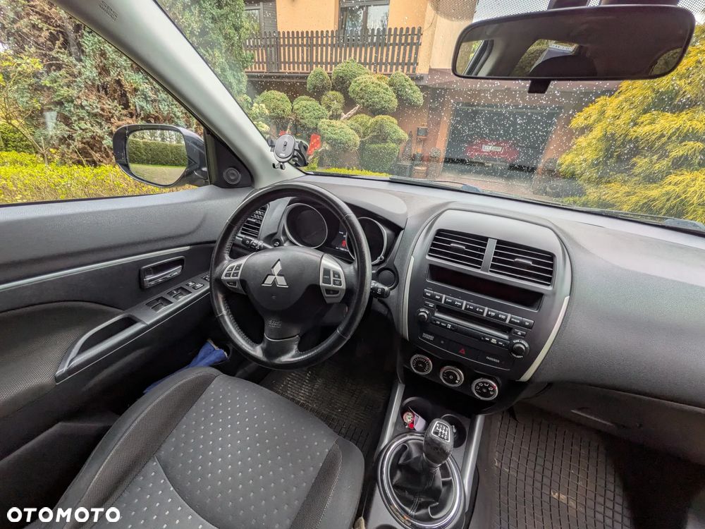 Mitsubishi ASX - 11