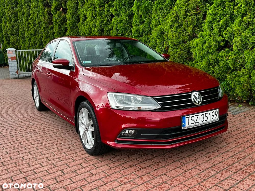 Volkswagen Jetta 2.0 TDI BlueMotion Technologie - 2