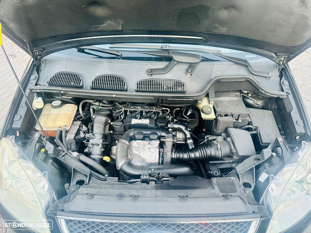 Ford Focus C-Max 1.6 TDCi Ghia - 15