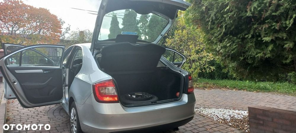 Skoda RAPID 1.0 TSI Ambition - 24
