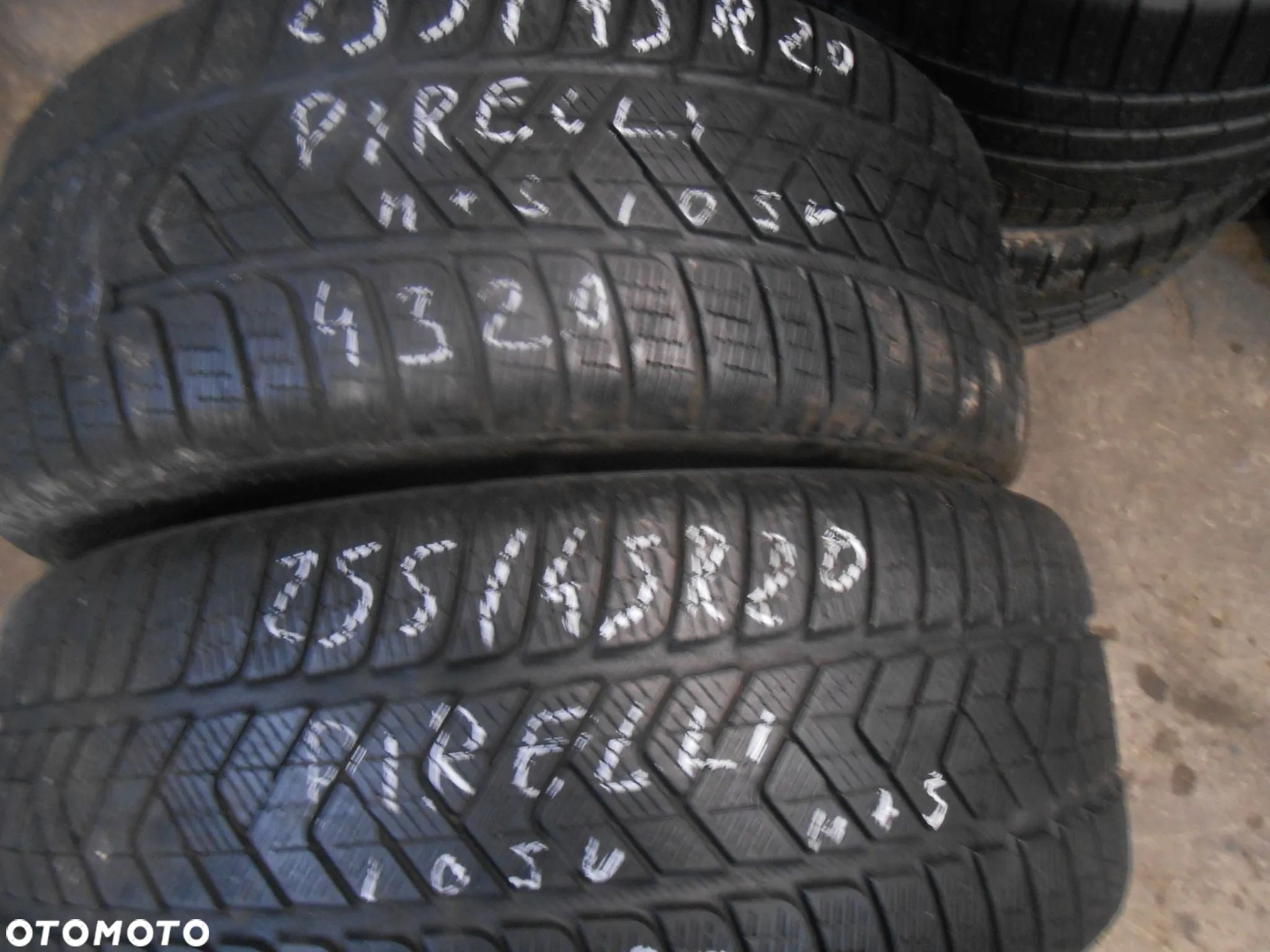 OPONY 255/45R20 PIRELLI WINTER SCORPION TM DOT 4320 6.9MM - 1