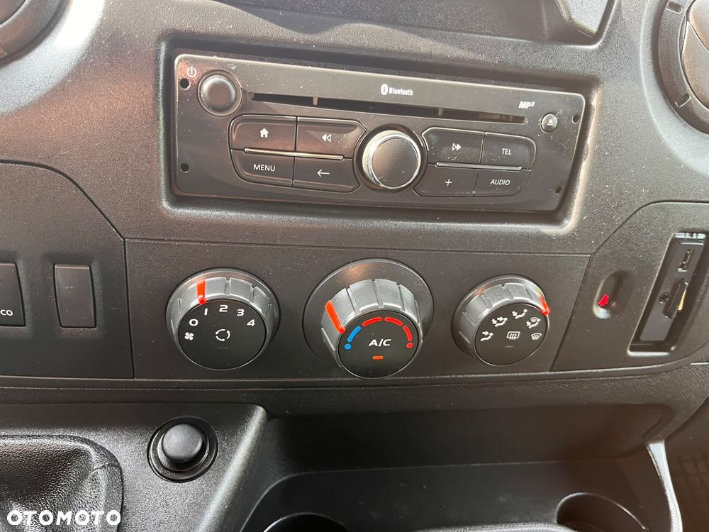 Renault Master - 29