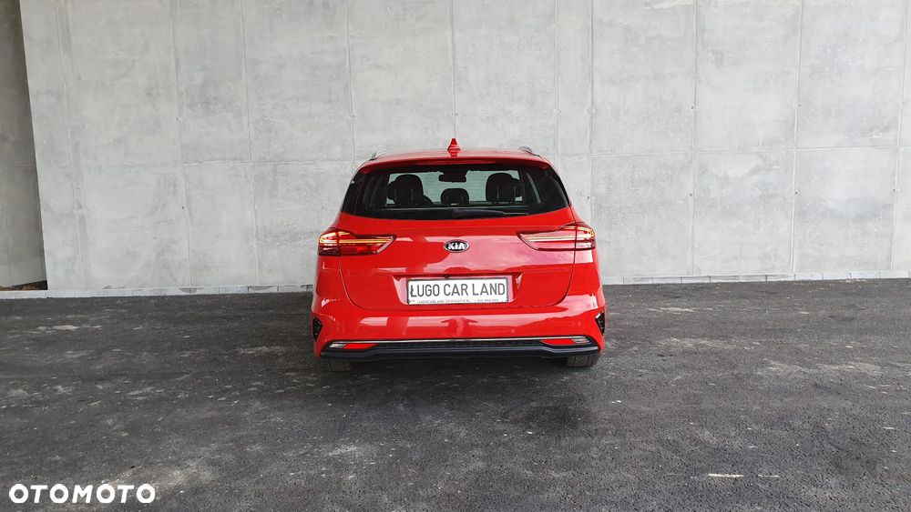 Kia Ceed 1.4 T-GDI L DCT - 11