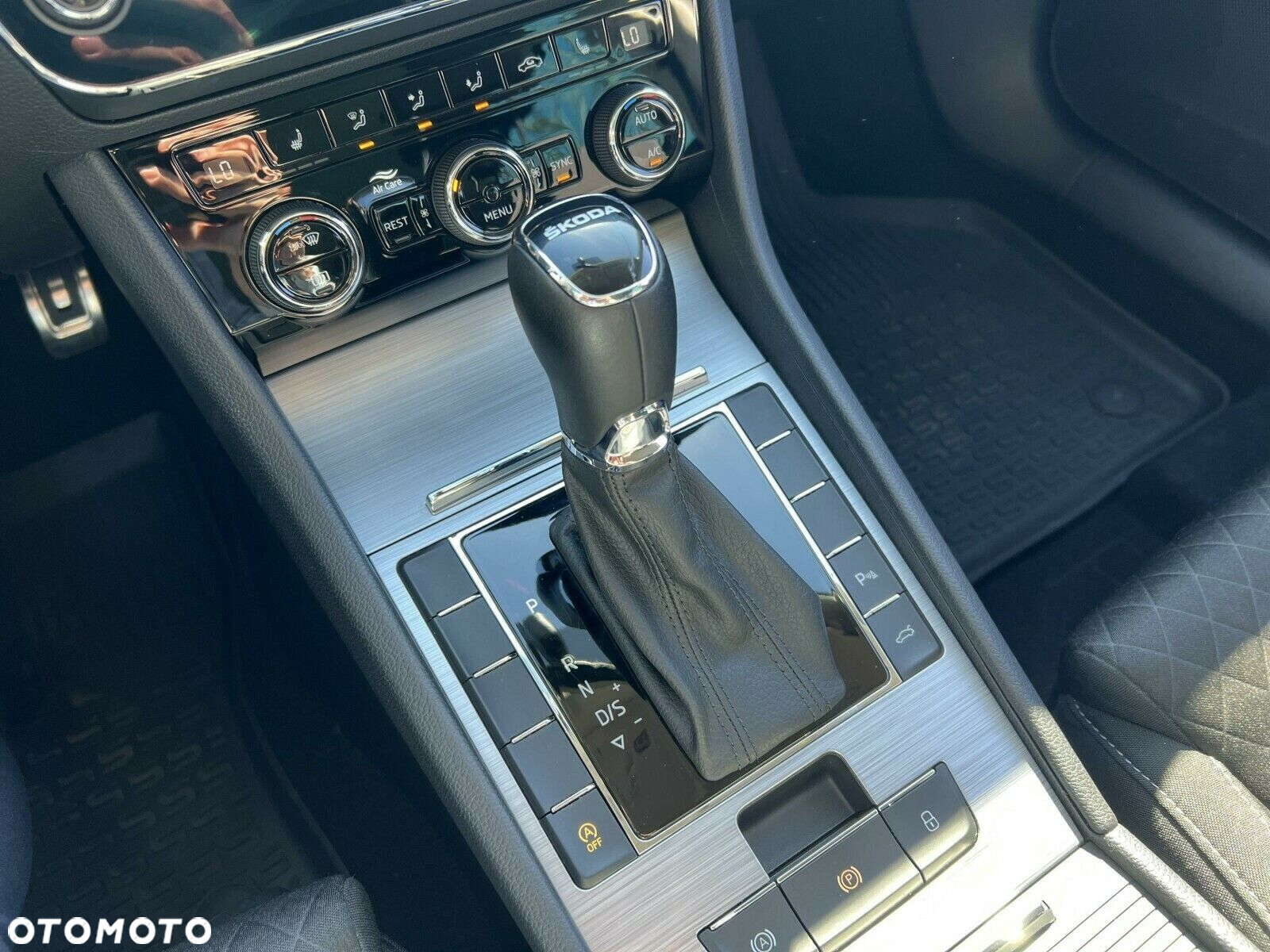 Skoda Superb - 23