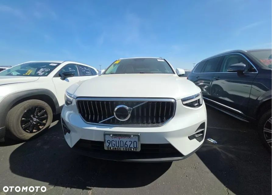 Volvo XC 40 B5 B AWD Ultimate Bright - 2