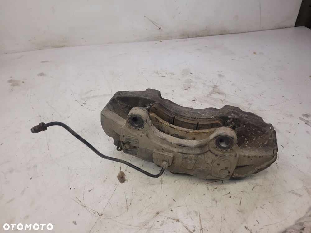 ZACISK HAMULCOWY PRAWY PRZÓD AUDI Q7 4L 18 ZR - 4