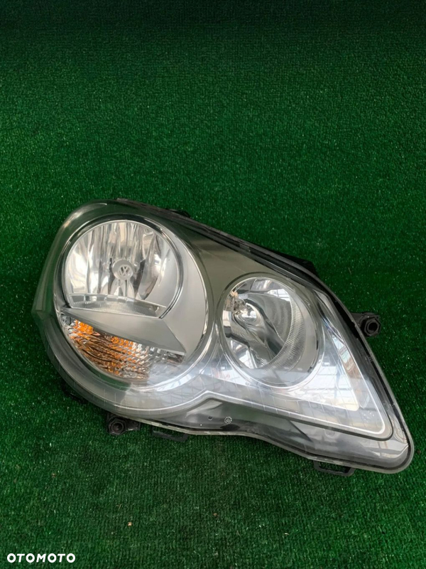 Lampa przód przednia prawa Volkswagen Polo 9n IV Lift 2005 6Q1941008AJ WWA