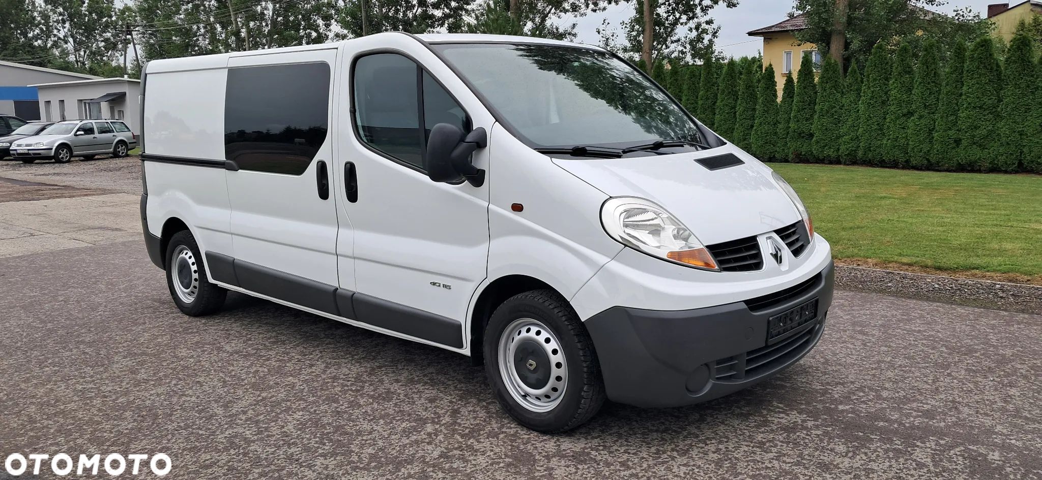 Renault Trafic T29 115 DCI - 1