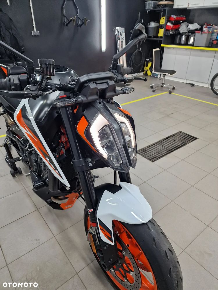 KTM Duke - 10