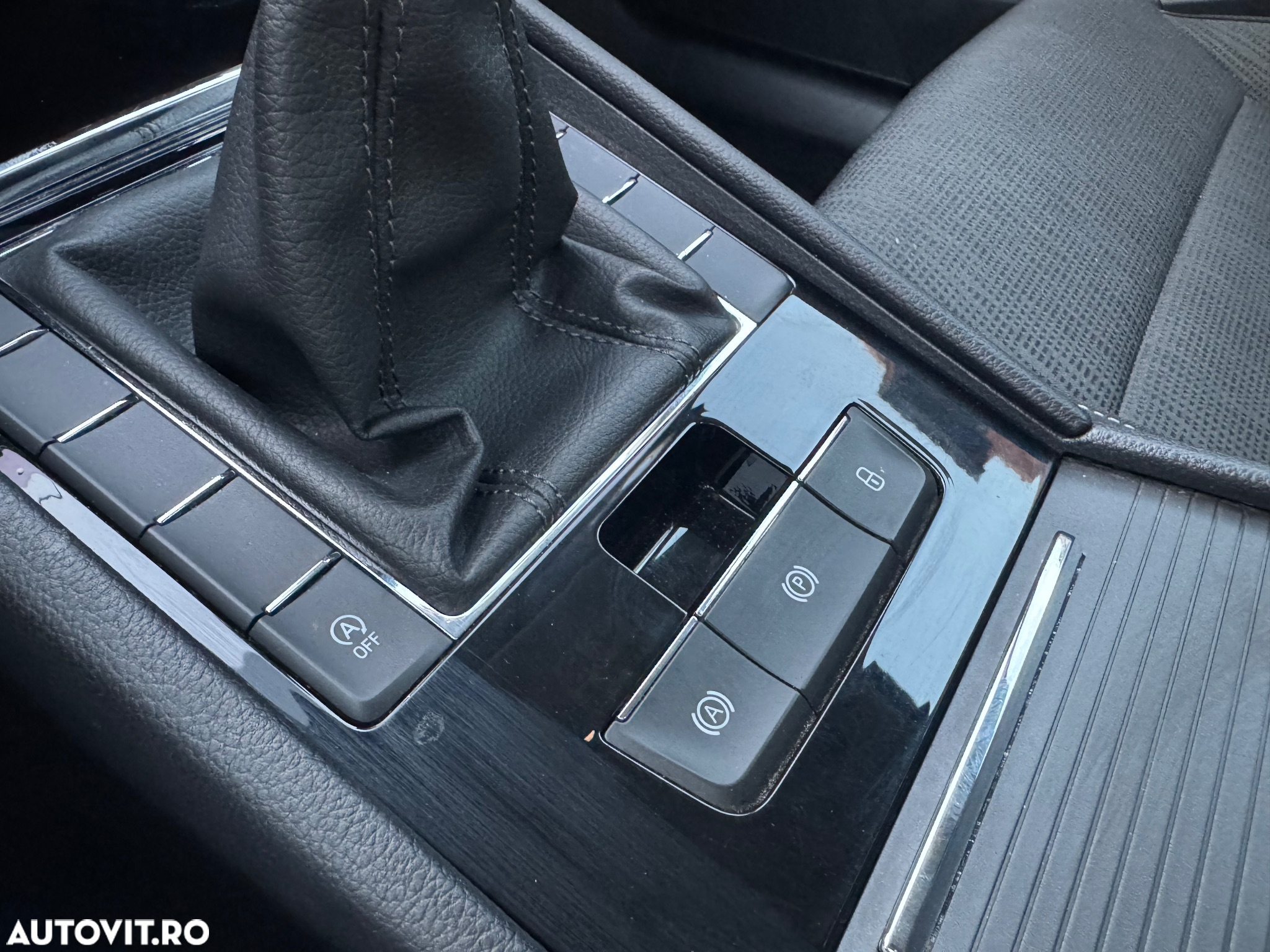 Skoda Superb 2.0 TDI Ambition - 20