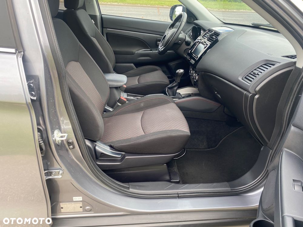 Mitsubishi ASX 1.6 ClearTec 2WD Edition 100+ - 32