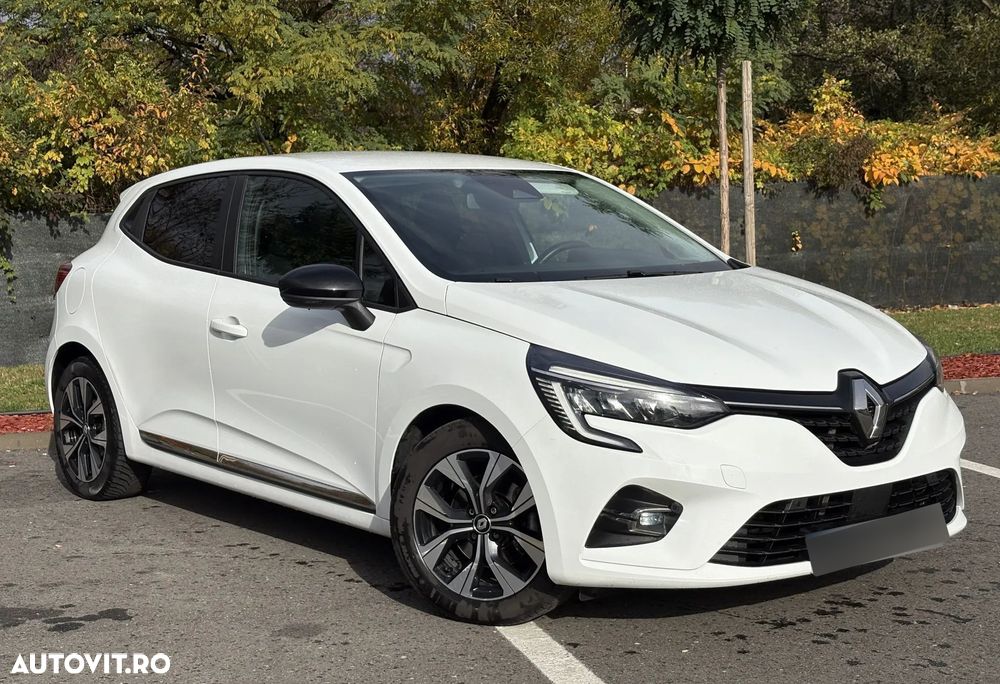 Renault Clio V E-Tech 145 Techno - 3
