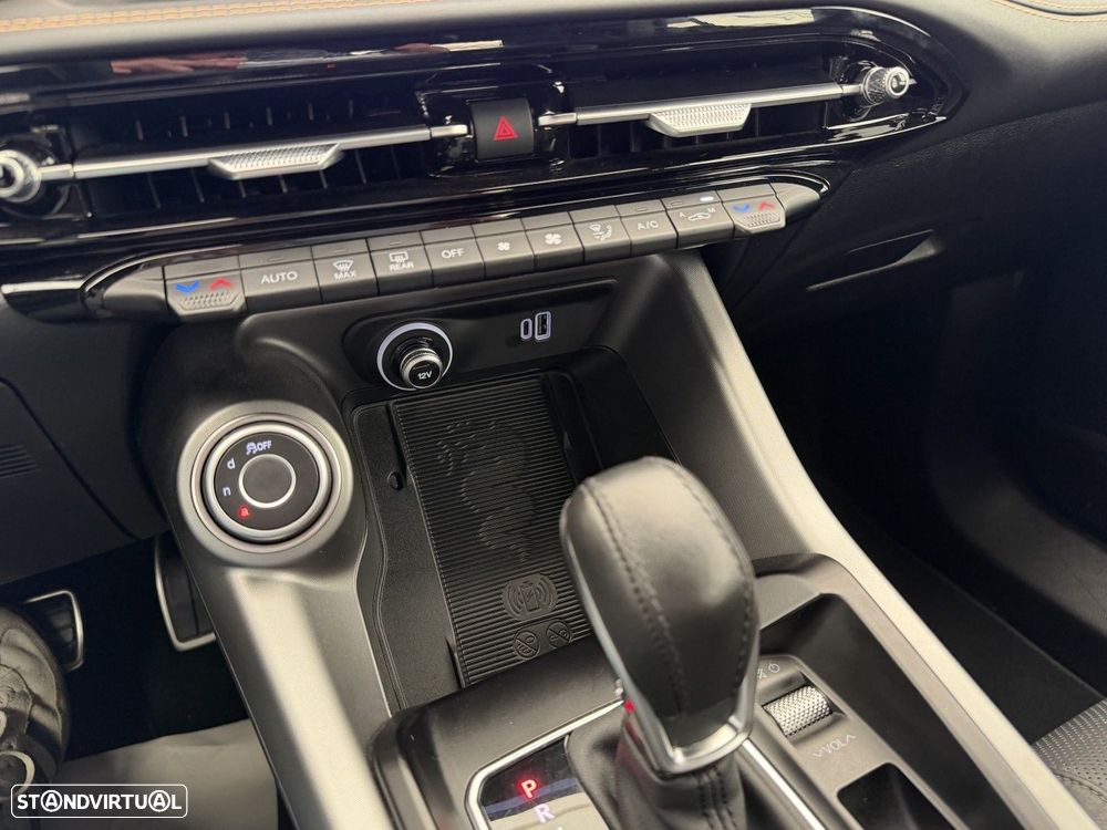Alfa Romeo Tonale 1.5 Hybrid Veloce - 18