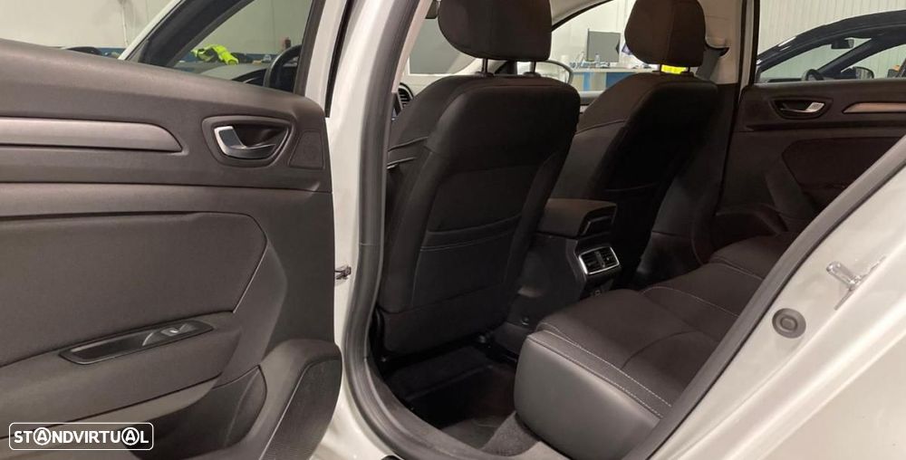 Renault Mégane Sport Tourer 1.6 E-Tech Plug-In Zen - 6