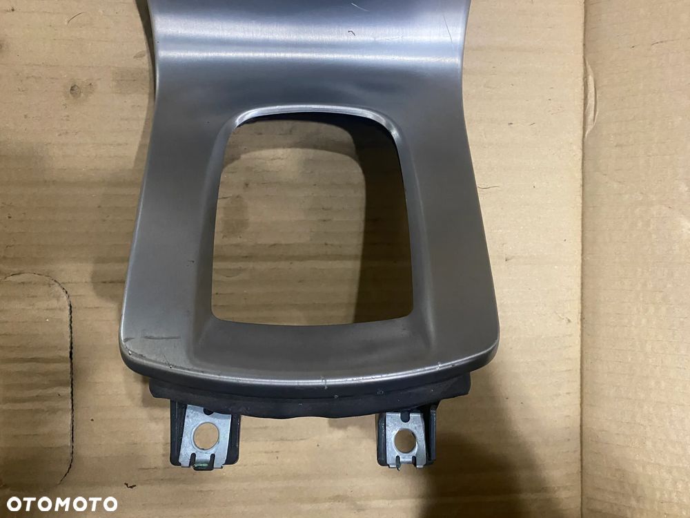 PANEL ŚRODKOWY MODUŁ NAWIEWU RADIA VOLVO V50 S40 8650702 - 8