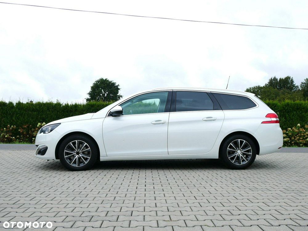 Peugeot 308 BlueHDi FAP 150 Stop&Start Automatik Allure - 2