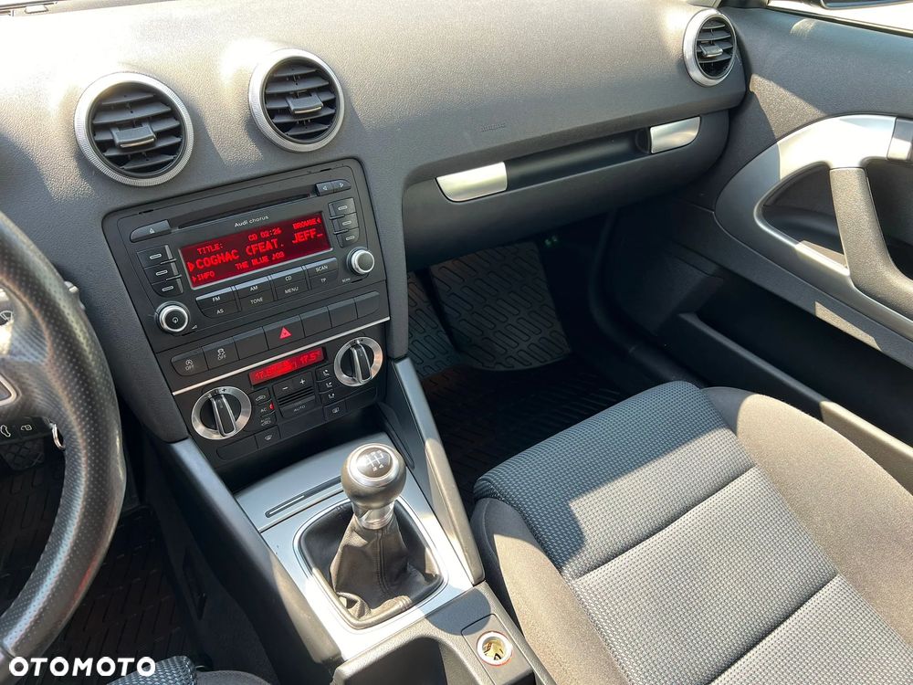 Audi A3 1.6 TDI Ambition - 22