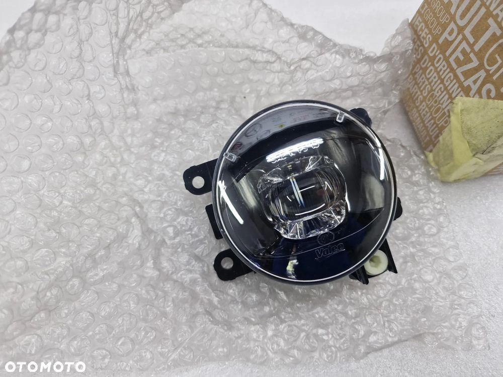 RENAULT CLIO IV / CAPTUR 16- NOWY ORYGINALNY PRAWY HALOGEN LED / DRL , NR 261507170R , NR AUKCJI LA597 - 2