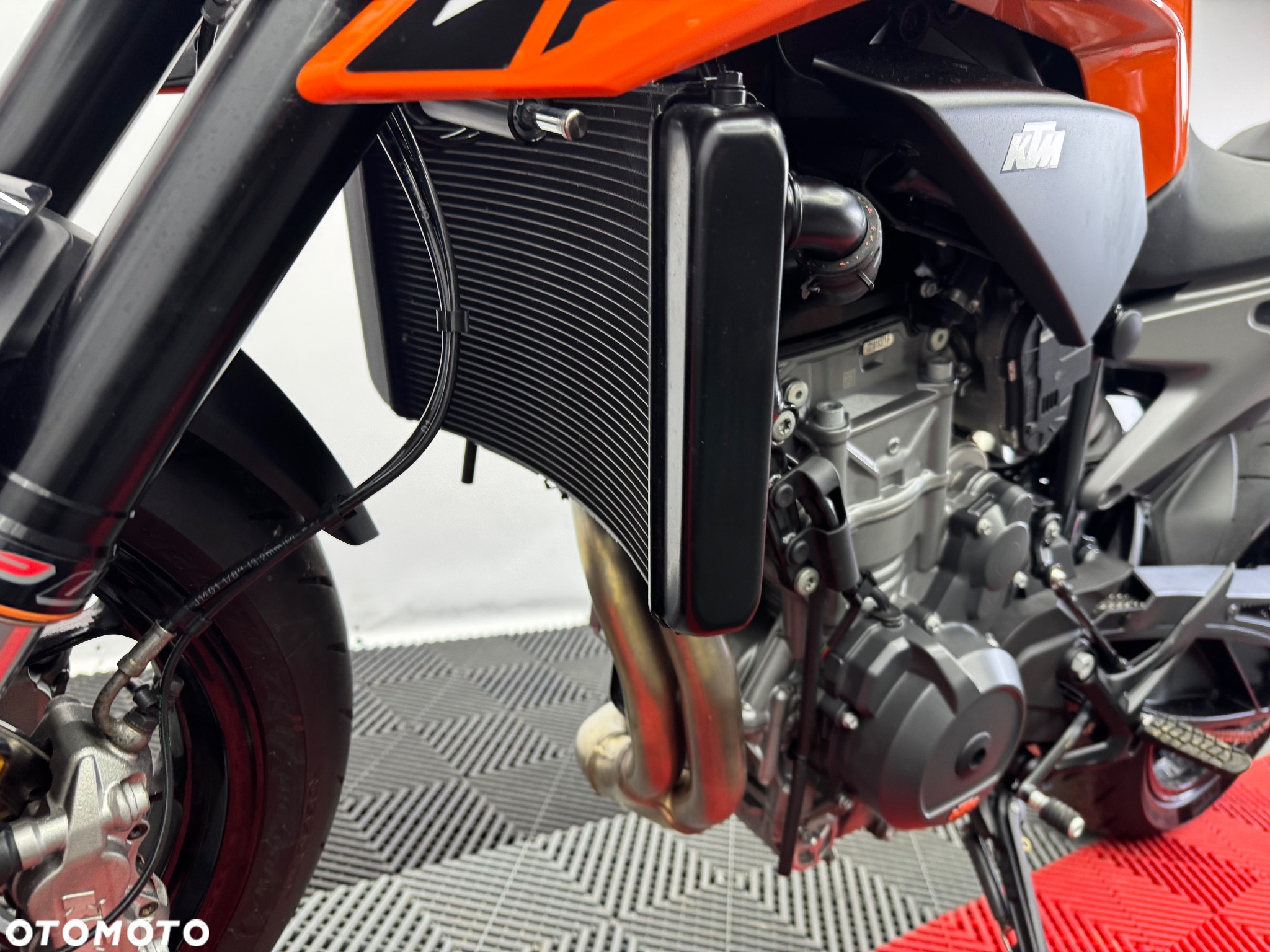 KTM Duke - 20