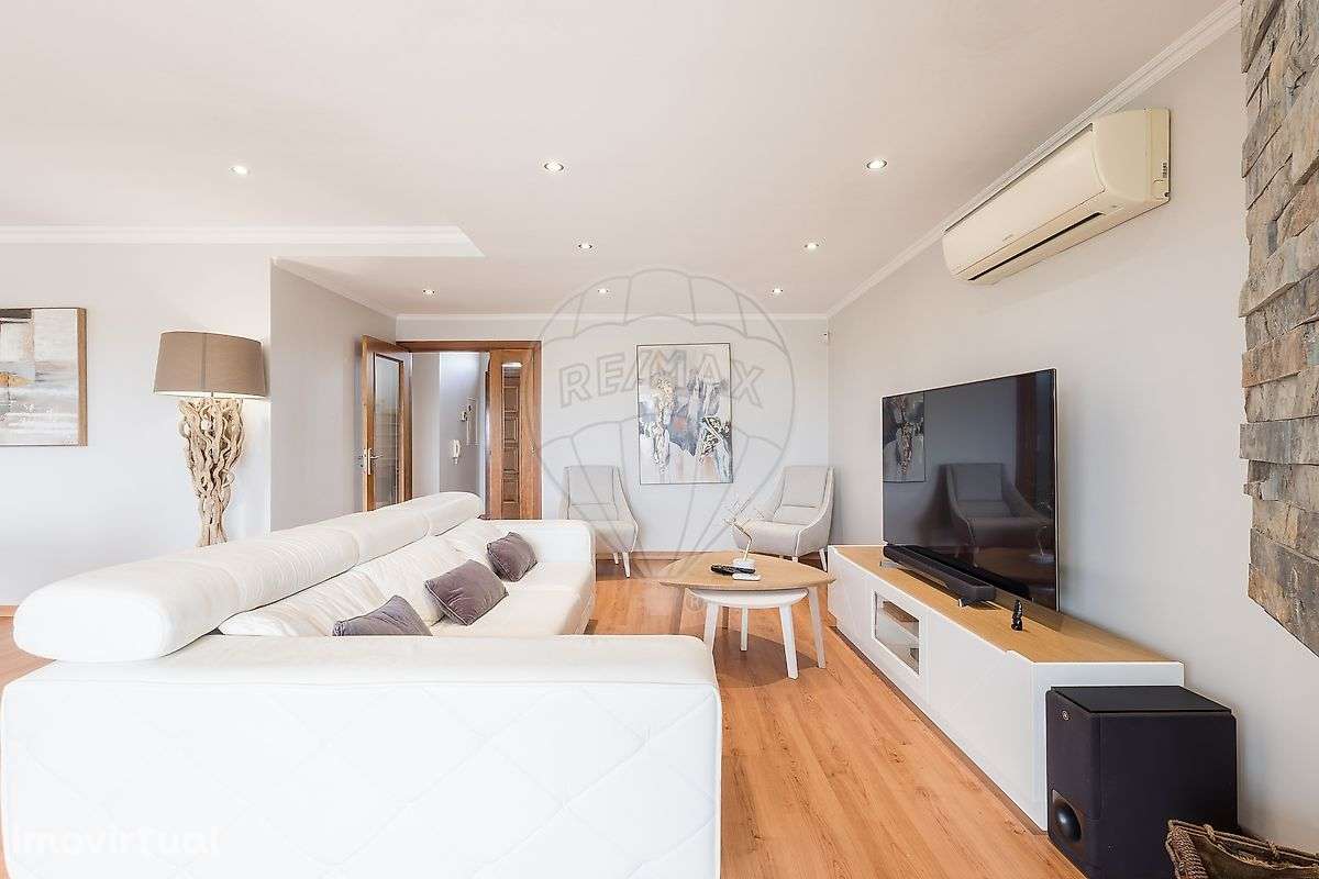 Moradia T4 para venda - Grande imagem: 2/50