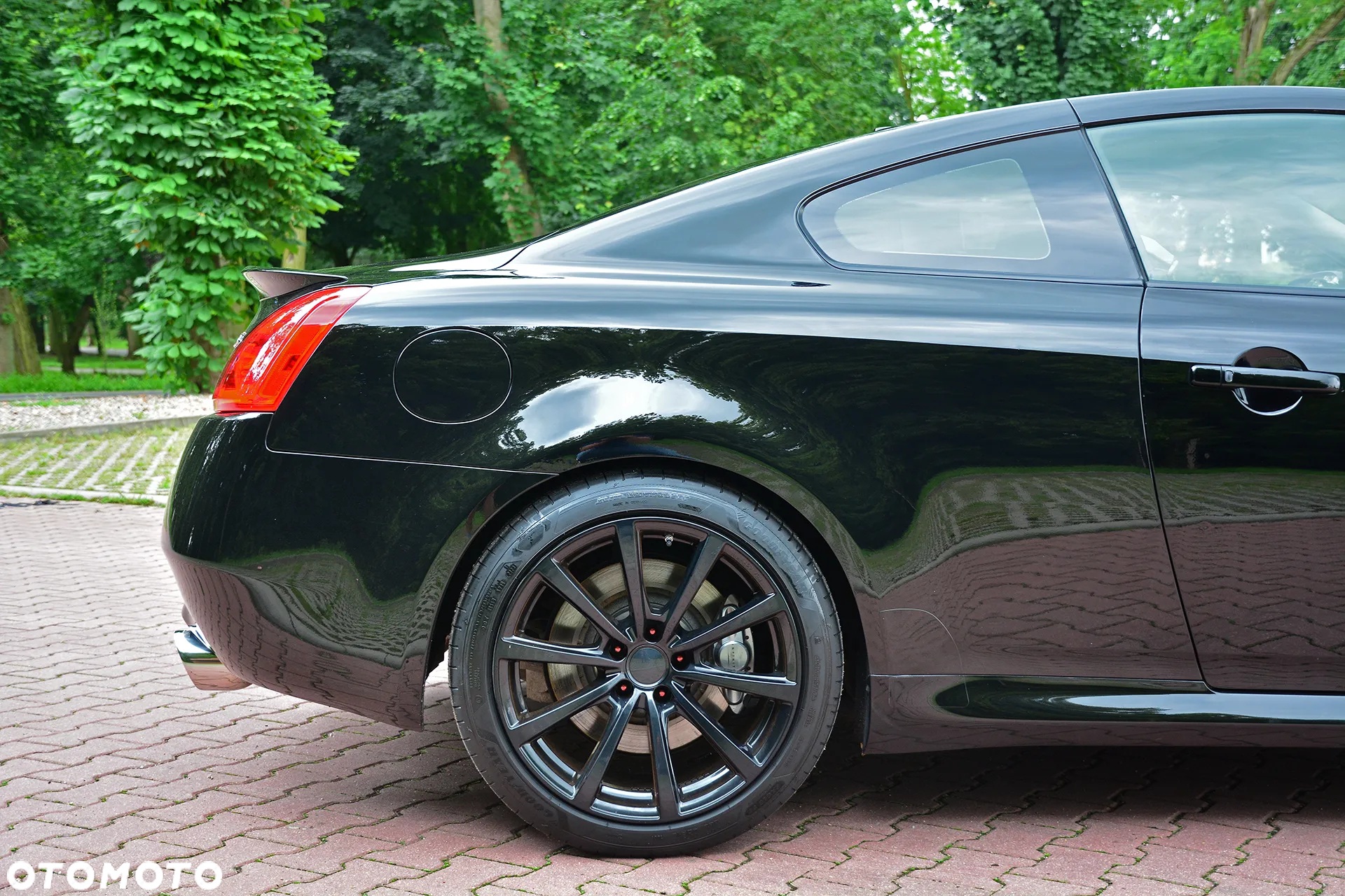Infiniti G G37 S - 17