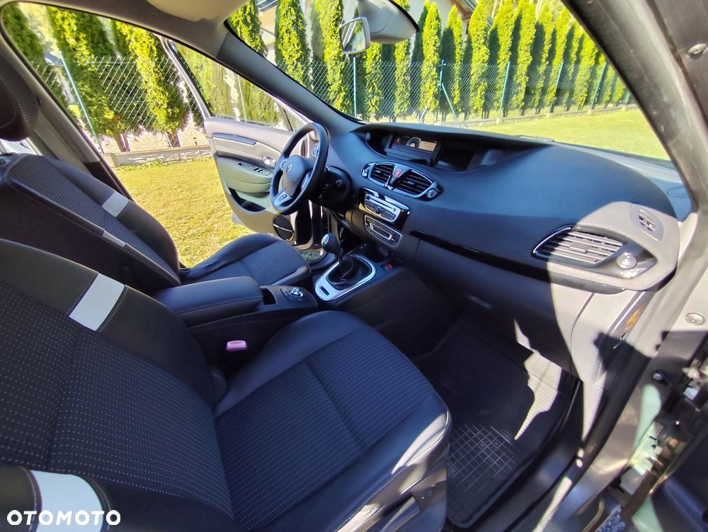 Renault Grand Scenic TCe 130 Bose Edition - 13