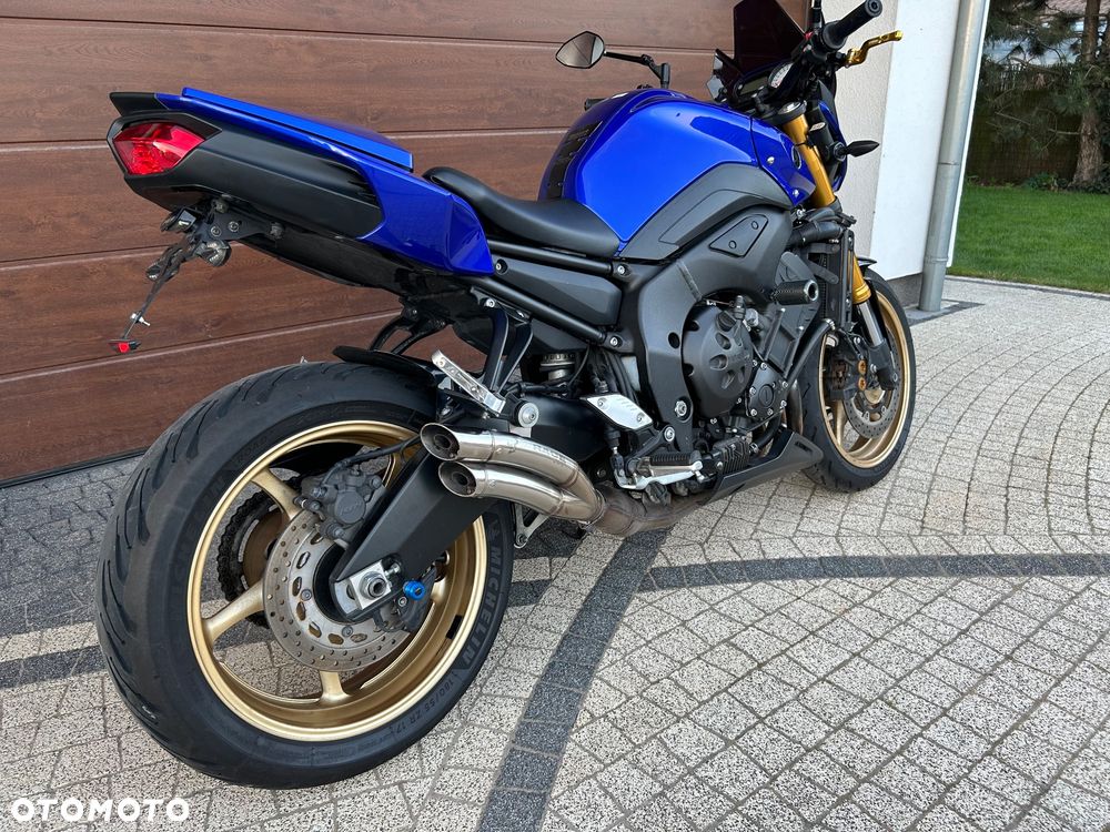 Yamaha FZ8 - 16