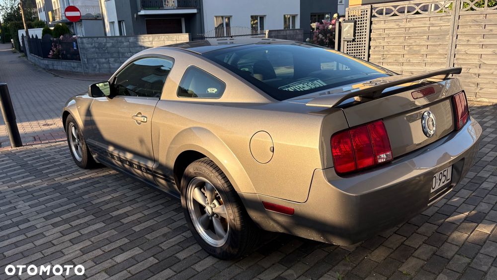 Ford Mustang 4.0 V6 - 3