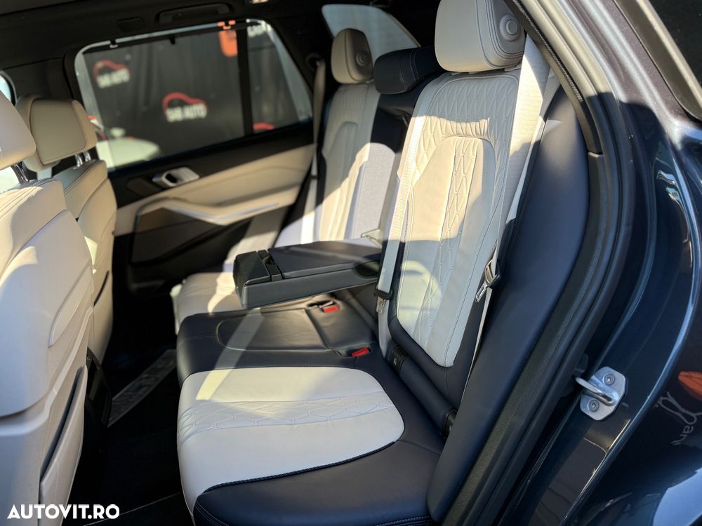 BMW X5 M M50d - 22