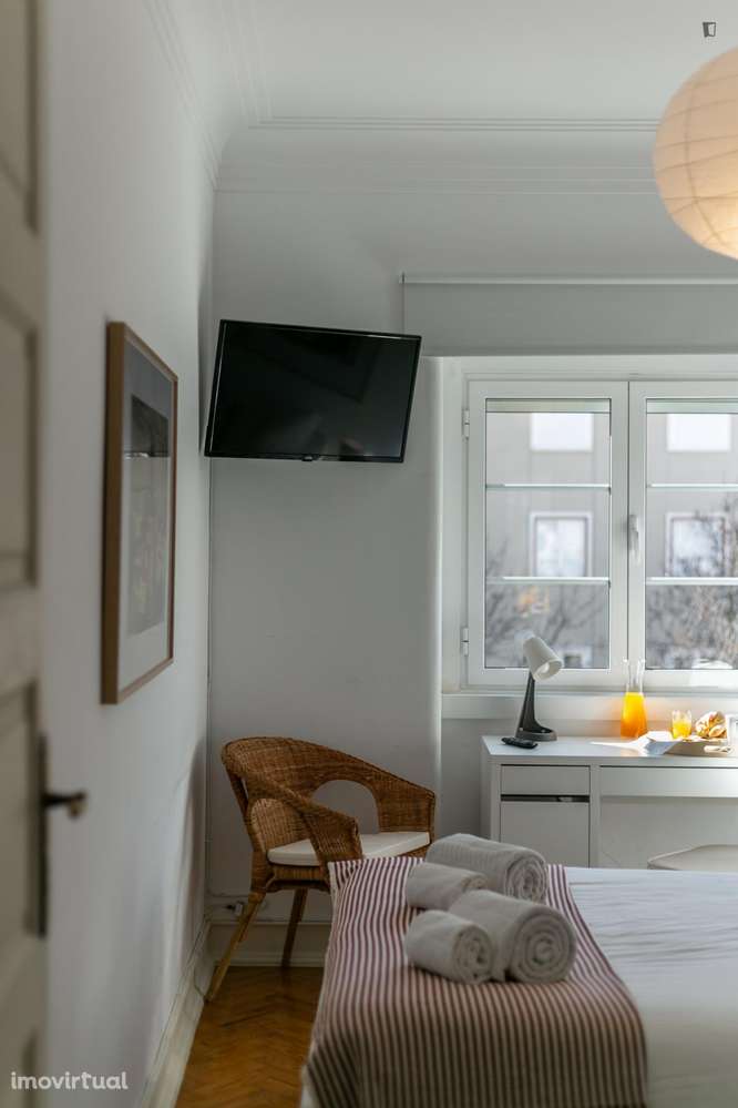 Quarto - localizado em Roma-Areeiro Lisbon - Grande imagem: 3/16