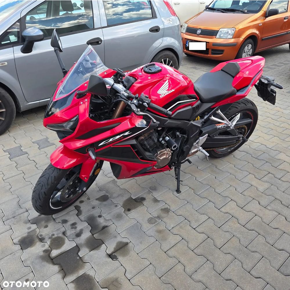 Honda CBR - 3