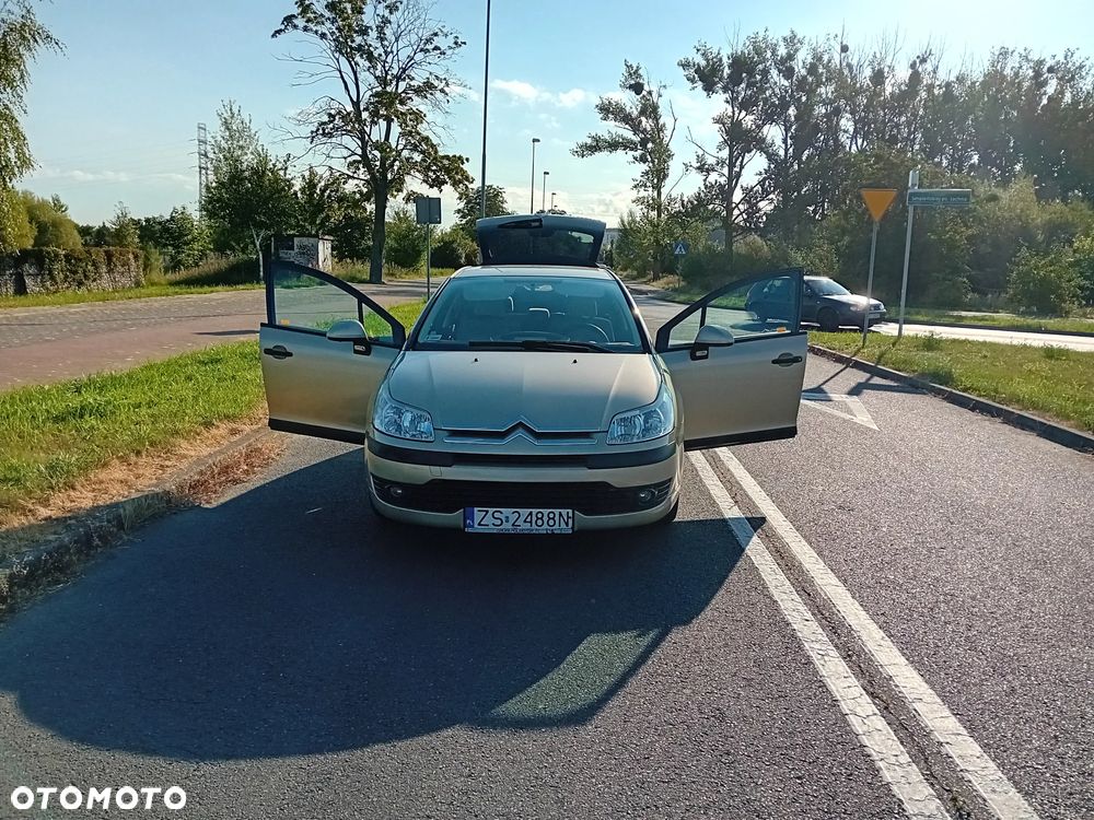 Citroën C4 1.6 HDi SX - 13