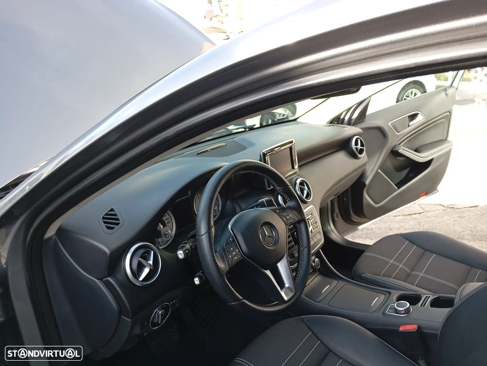 Mercedes-Benz A 180 CDI 7G-DCT Urban - 10