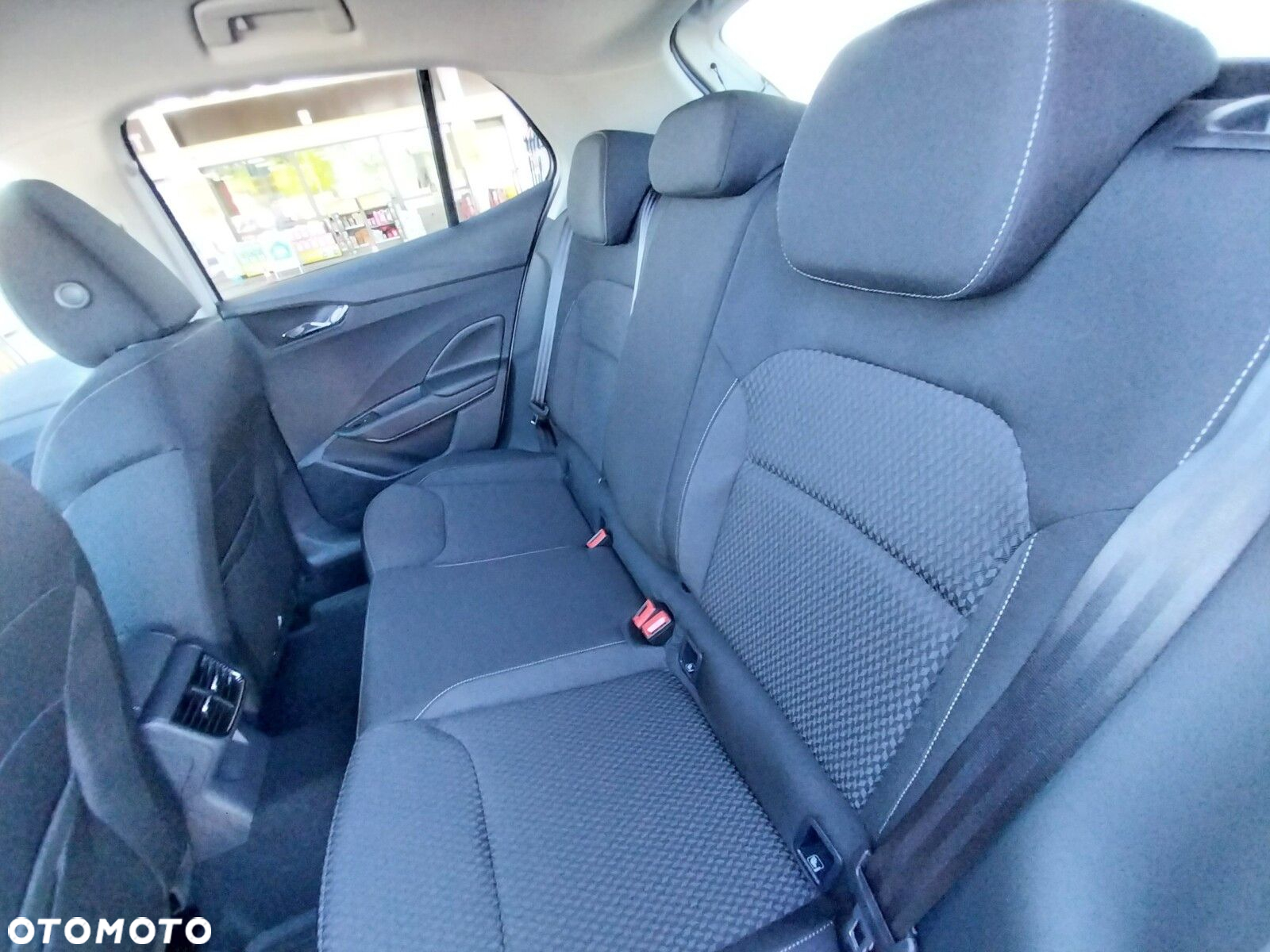 Skoda Fabia - 10