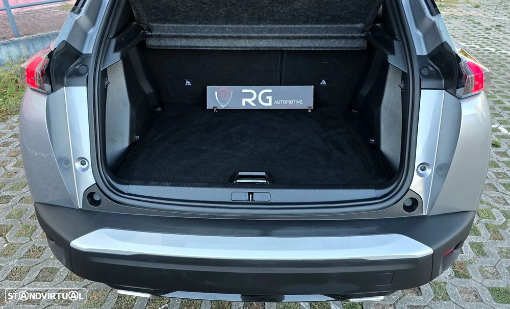 Peugeot 2008 PureTech 130 GPF Stop&Start Allure - 22