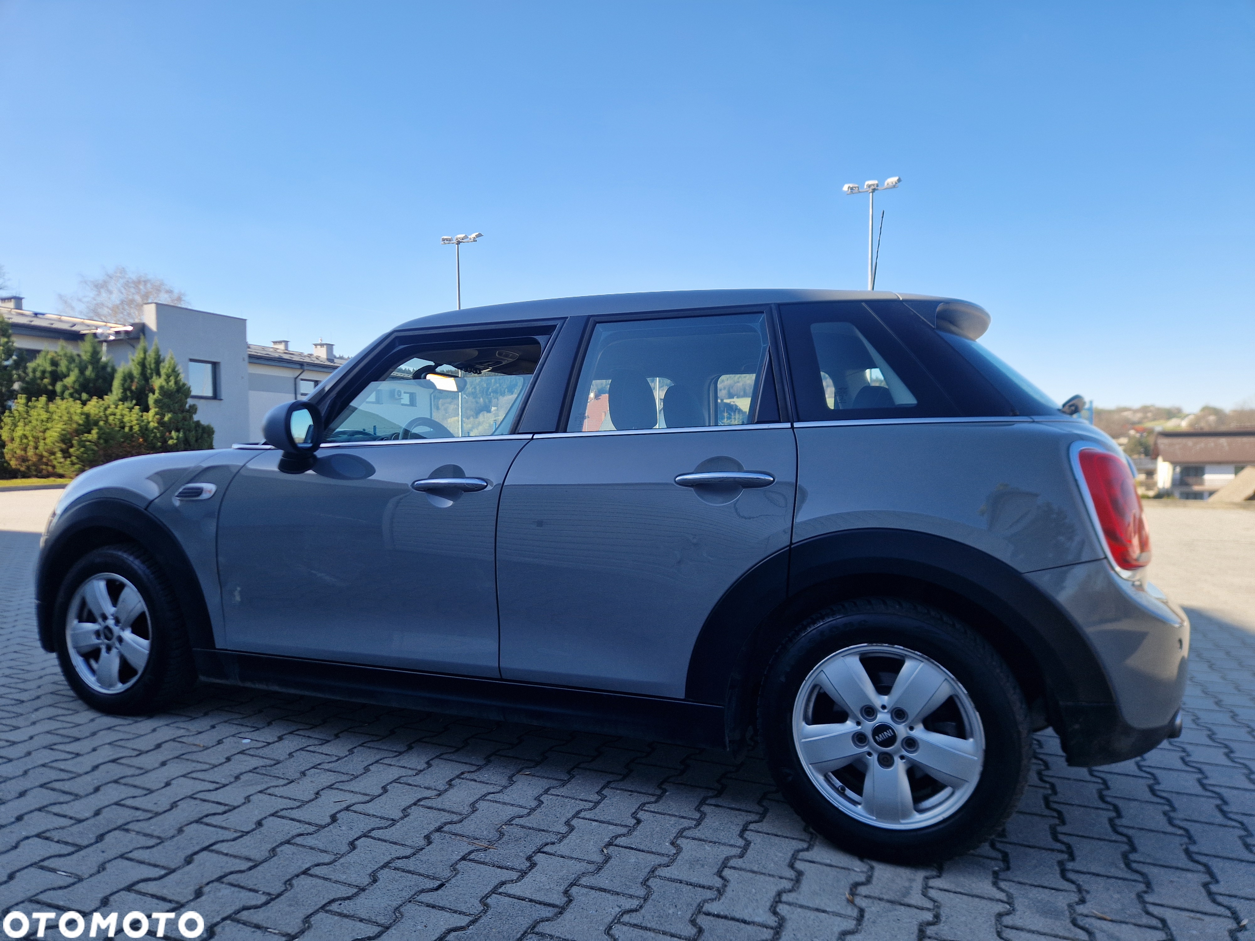 MINI ONE Standard - 4