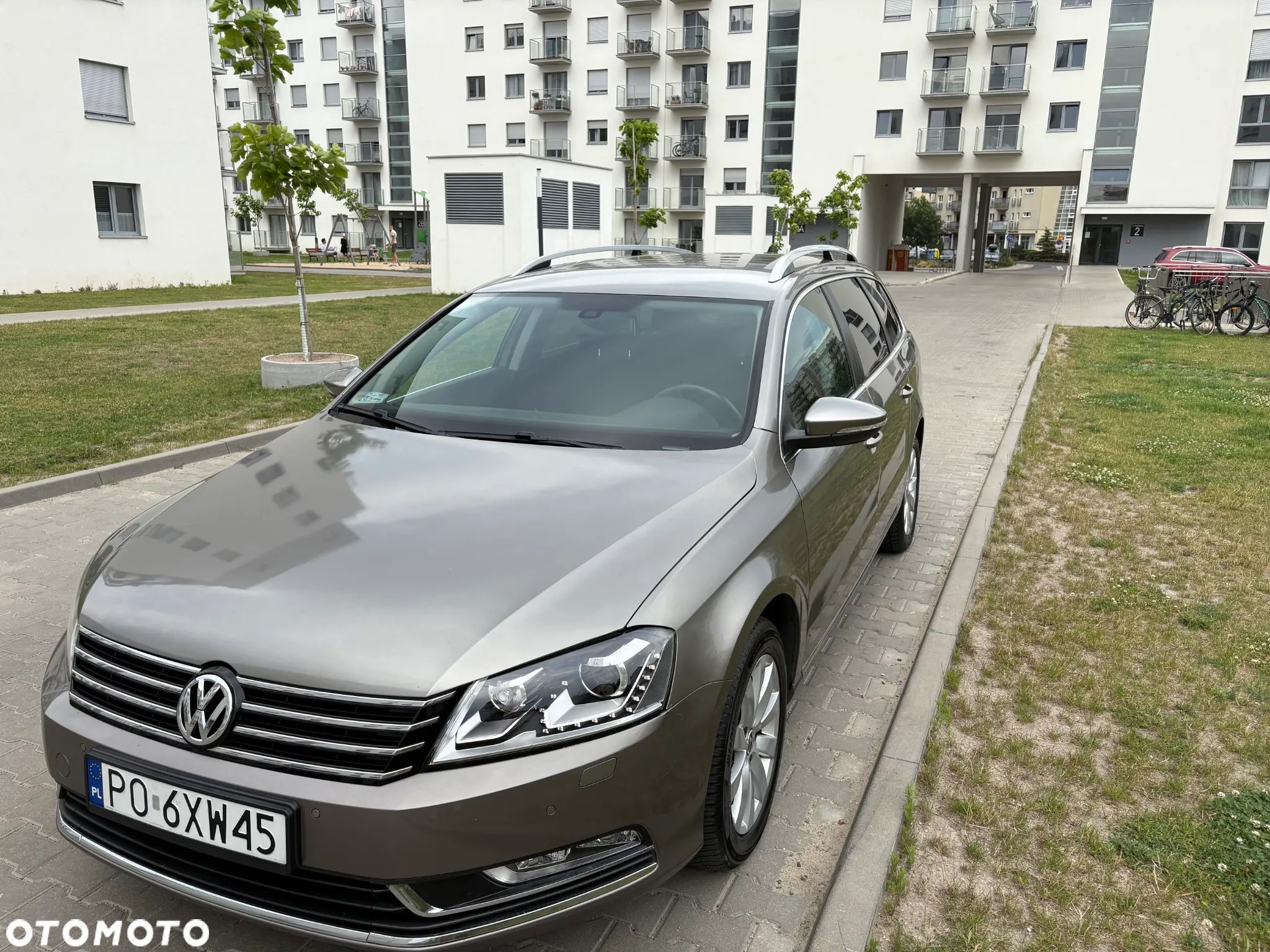 Volkswagen Passat 1.6 TDI BlueMotion Technology Comfortline - 1