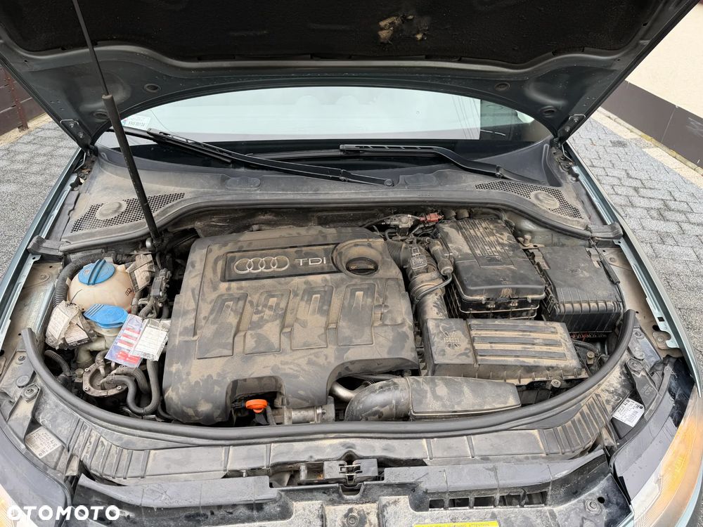 Audi A3 Sportback 1.6 TDI Ambiente - 15
