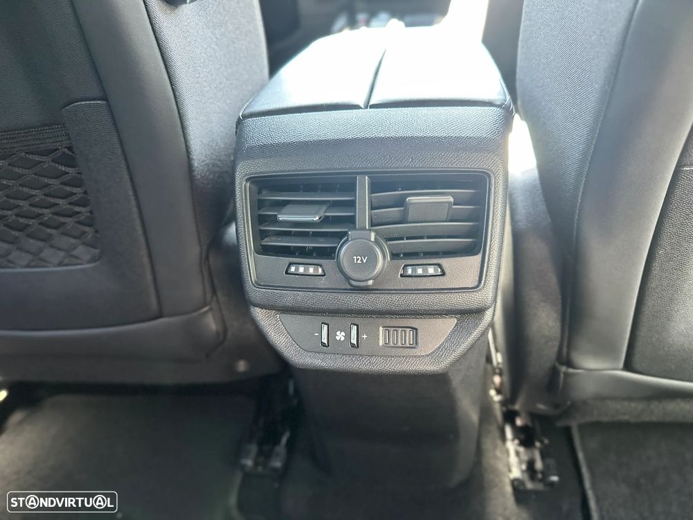Peugeot 5008 1.5 BlueHDi Allure Pack EAT8 - 17